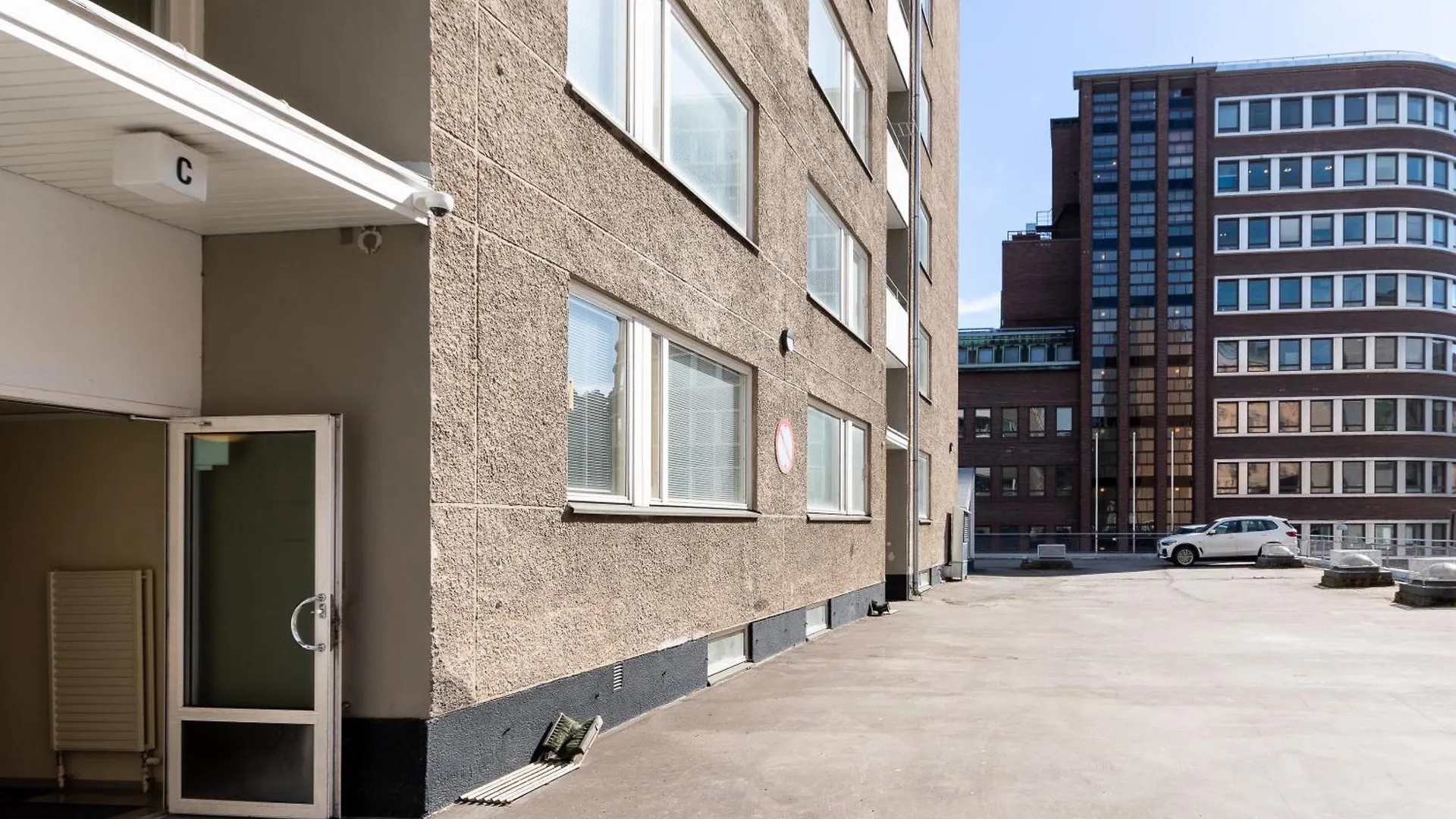 Family Home In Kallio Beside Metro W/ Free Parking Helsinky