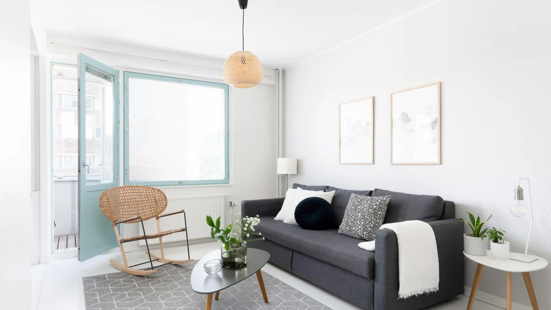 Family Home In Kallio Beside Metro W/ Free Parking Helsinky