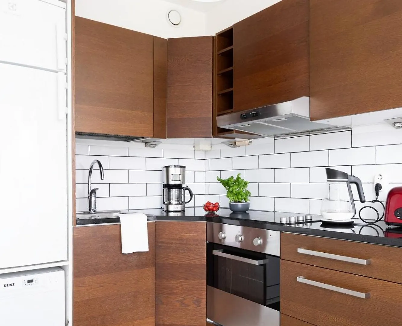 Family Home In Kallio Beside Metro W/ Free Parking Helsinky Apartmán